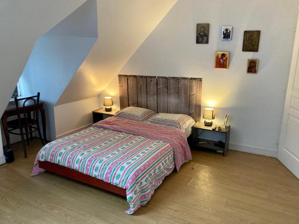 Villa L Annonce N Est Pas D Actualite Ne Pas Prendre De Reservation à Saint-Fargeau  Extérieur photo